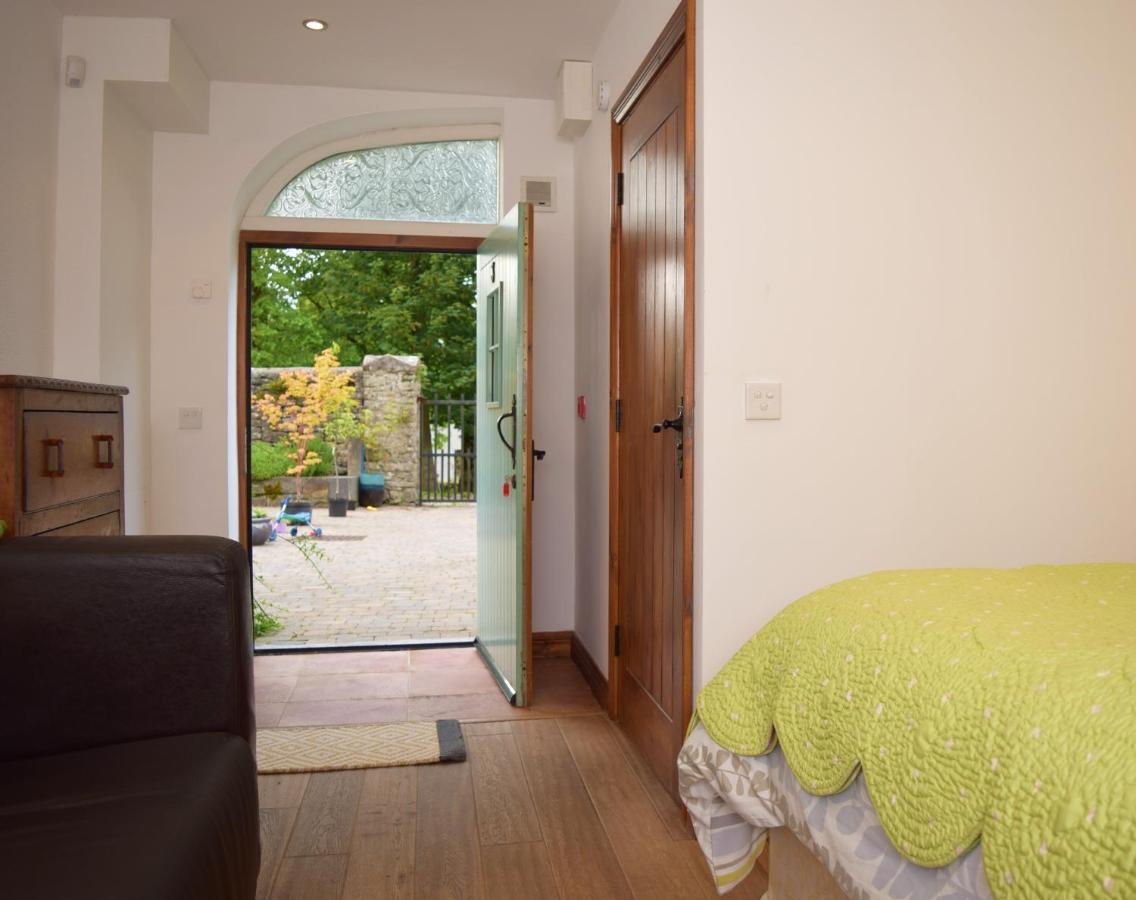 The Coachhouse @ Kingsfort House Слайгоу Екстериор снимка